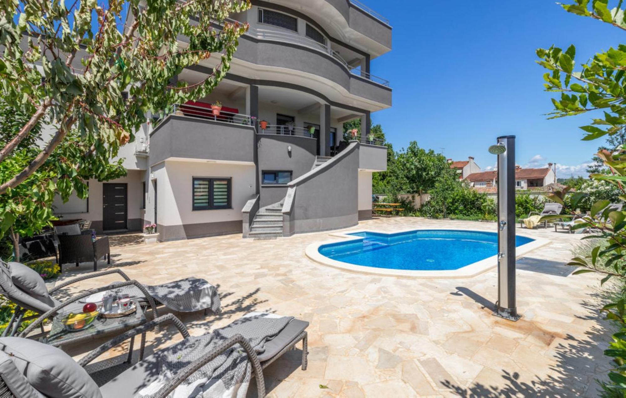 Studio Apartment With Pool Pola Esterno foto